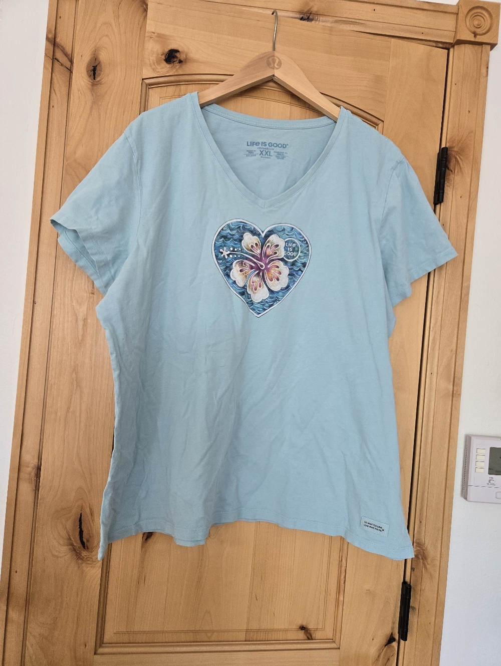 Life Is Good Sky Blue V-Neck Tee with Floral Heart Patch XXL